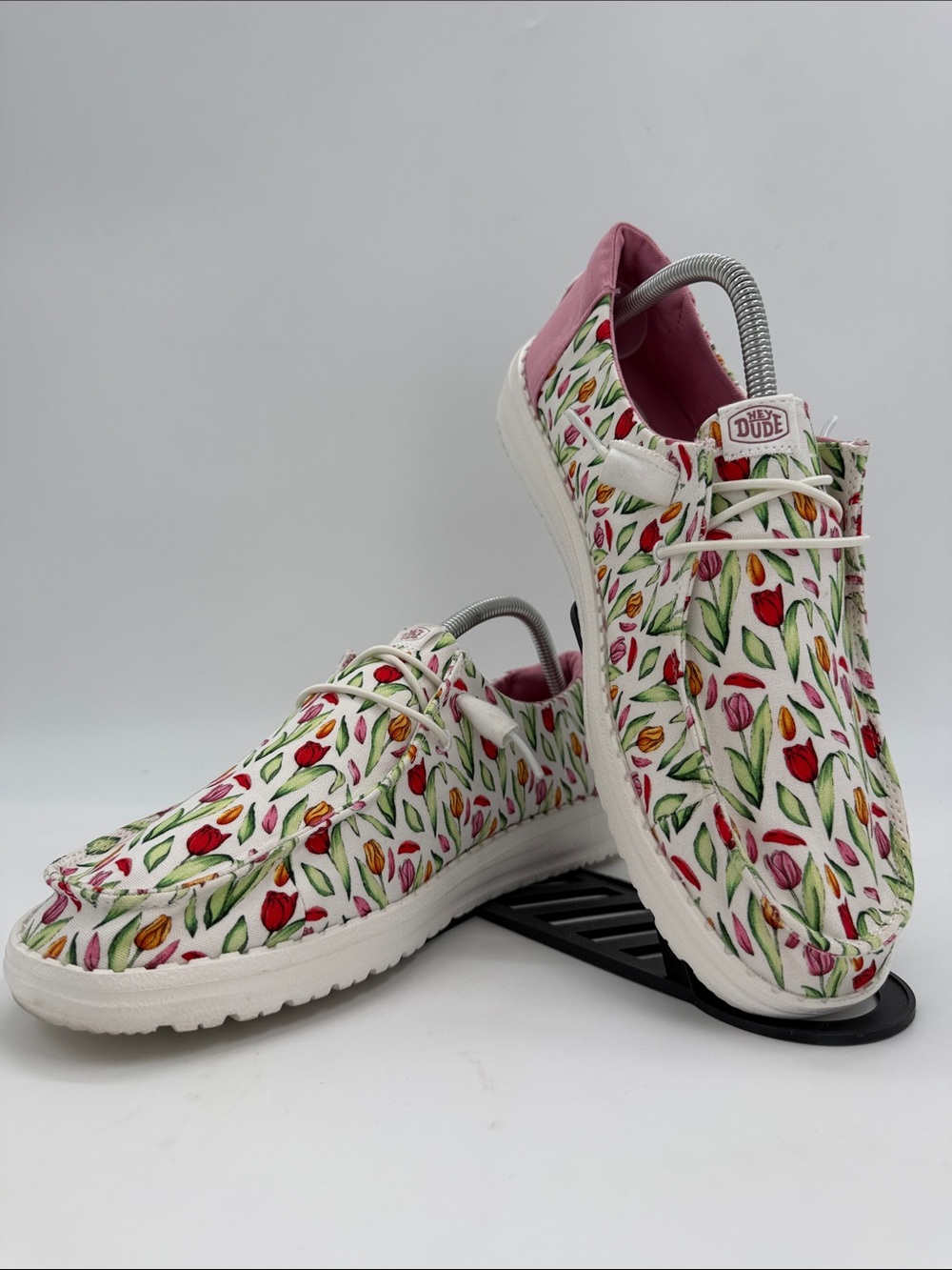 HEYDUDE Women's Size 11.0 Wendy Tulip Bouquet Slip-On Loafer - Picture 3 of 16
